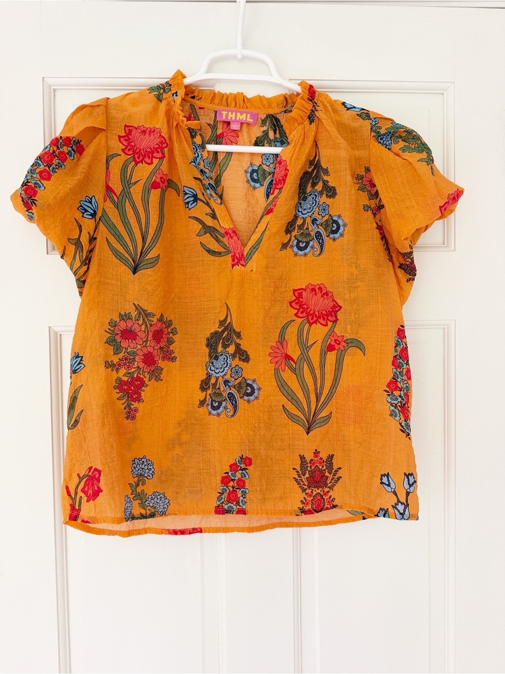 THML top size S orange shortsleeve ruffles